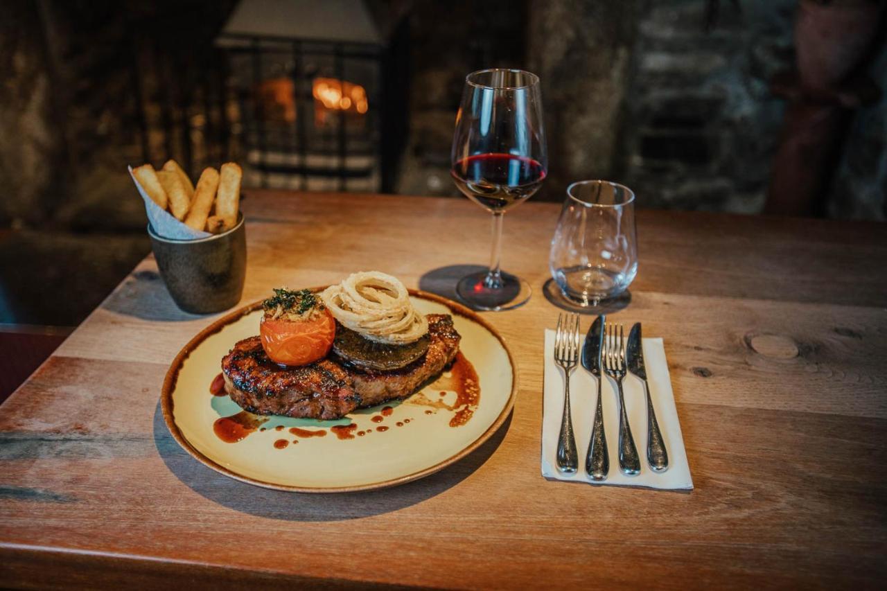 Bearslake Inn Bridestowe Eksteriør bilde